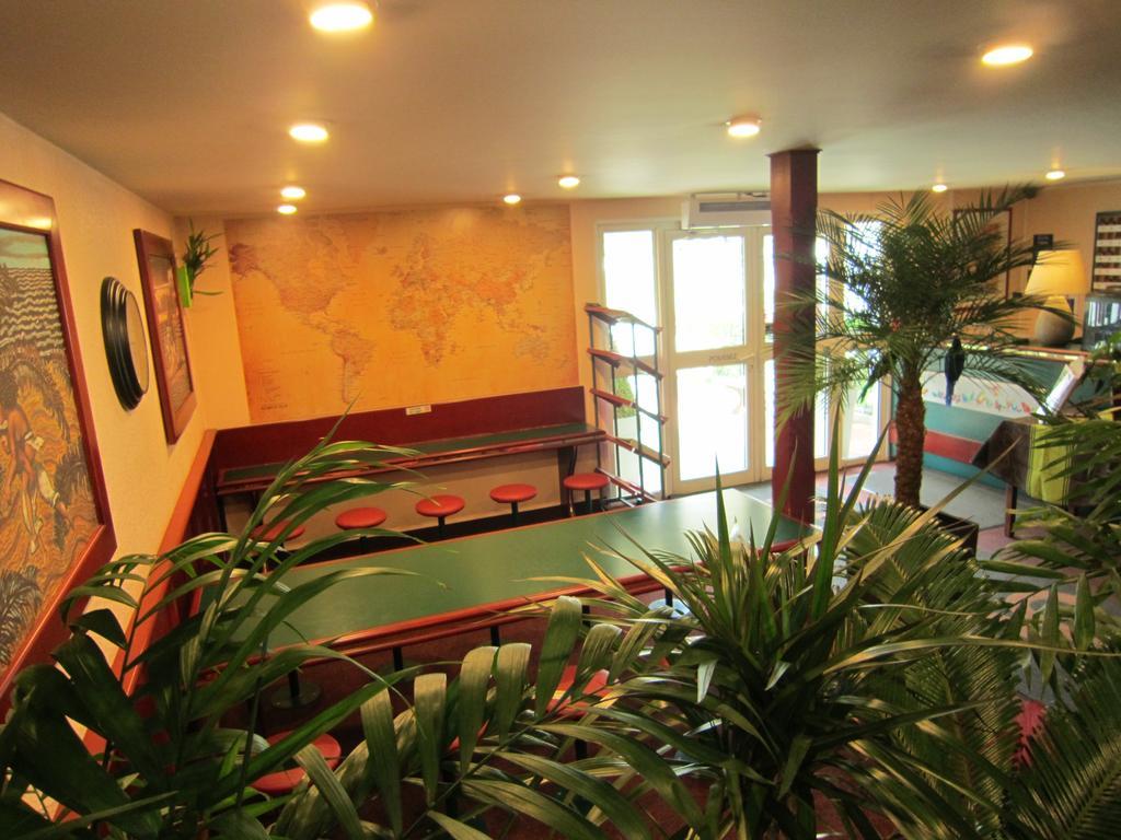 Quick Palace Nantes La Beaujoire المظهر الخارجي الصورة Interior of the restaurant