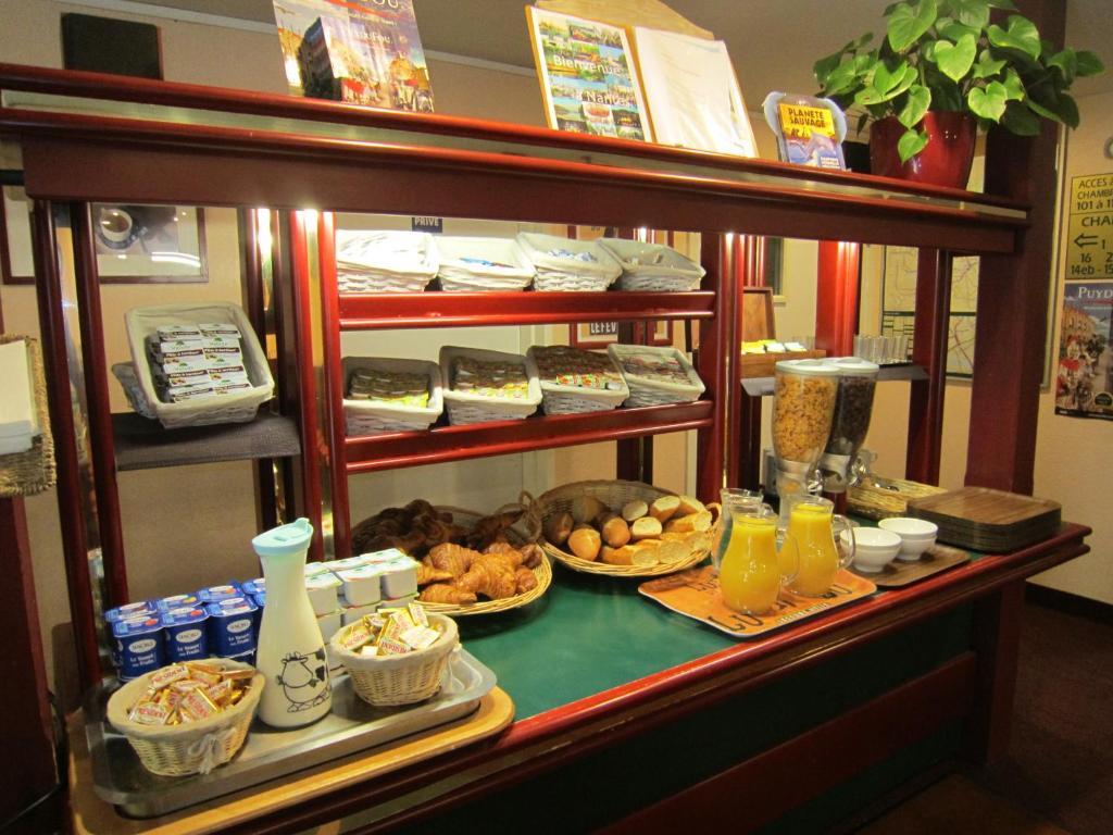 Quick Palace Nantes La Beaujoire المظهر الخارجي الصورة A typical breakfast buffet